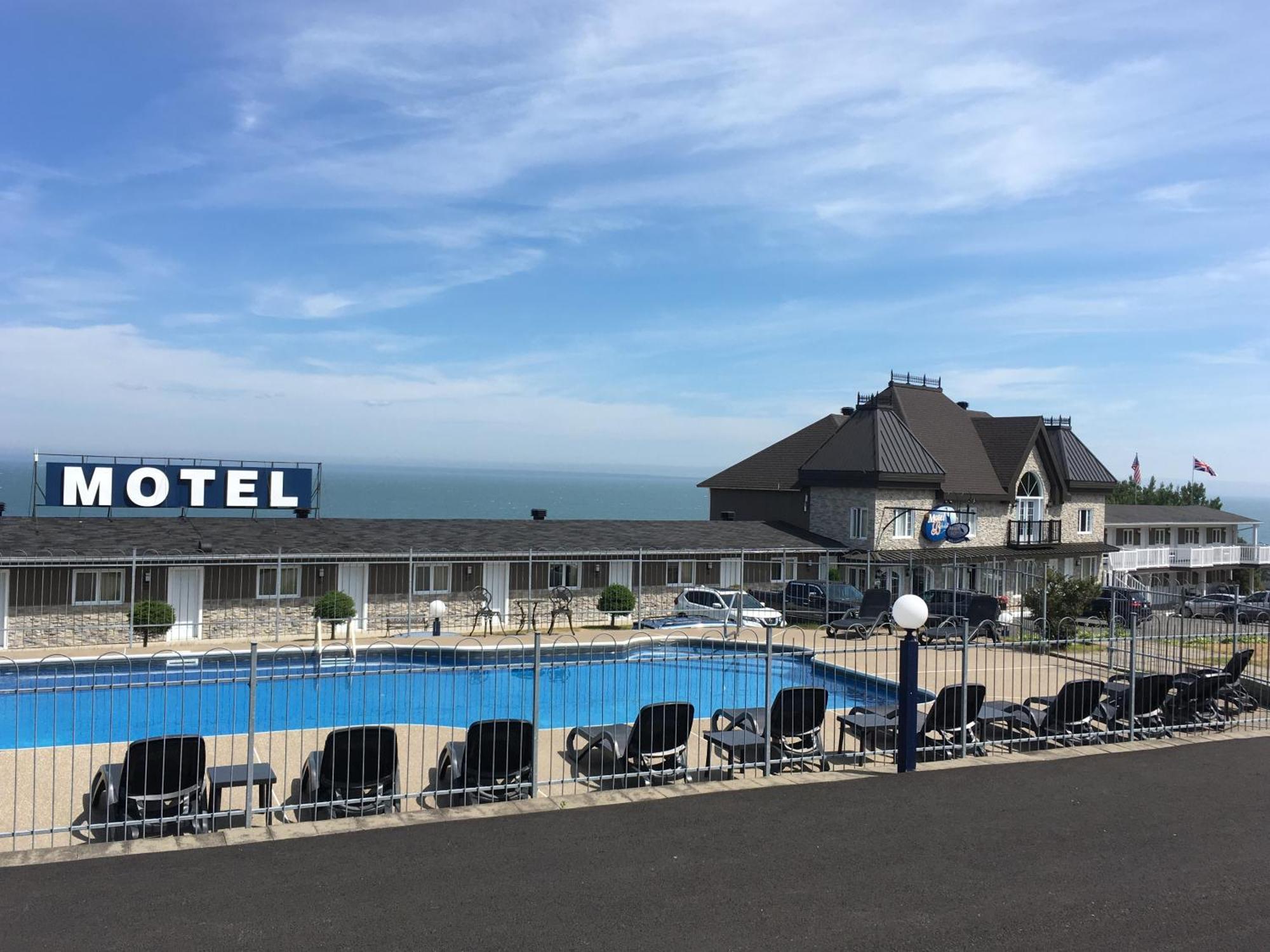 Motel Vue Belvedere Saint-Siméon Eksteriør bilde